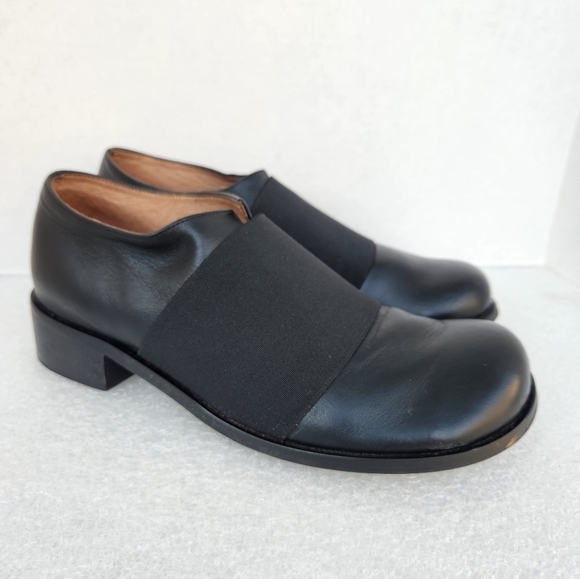 Una Una Size 40 Black Leather Loafer Slip On Shoes